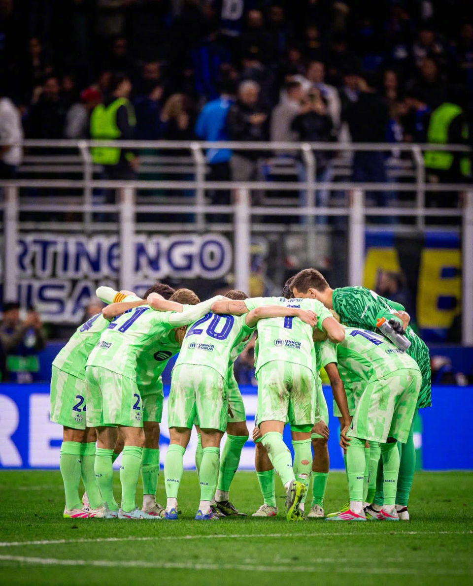 巴萨完胜土耳其，阿尔瓦雷斯统治全场