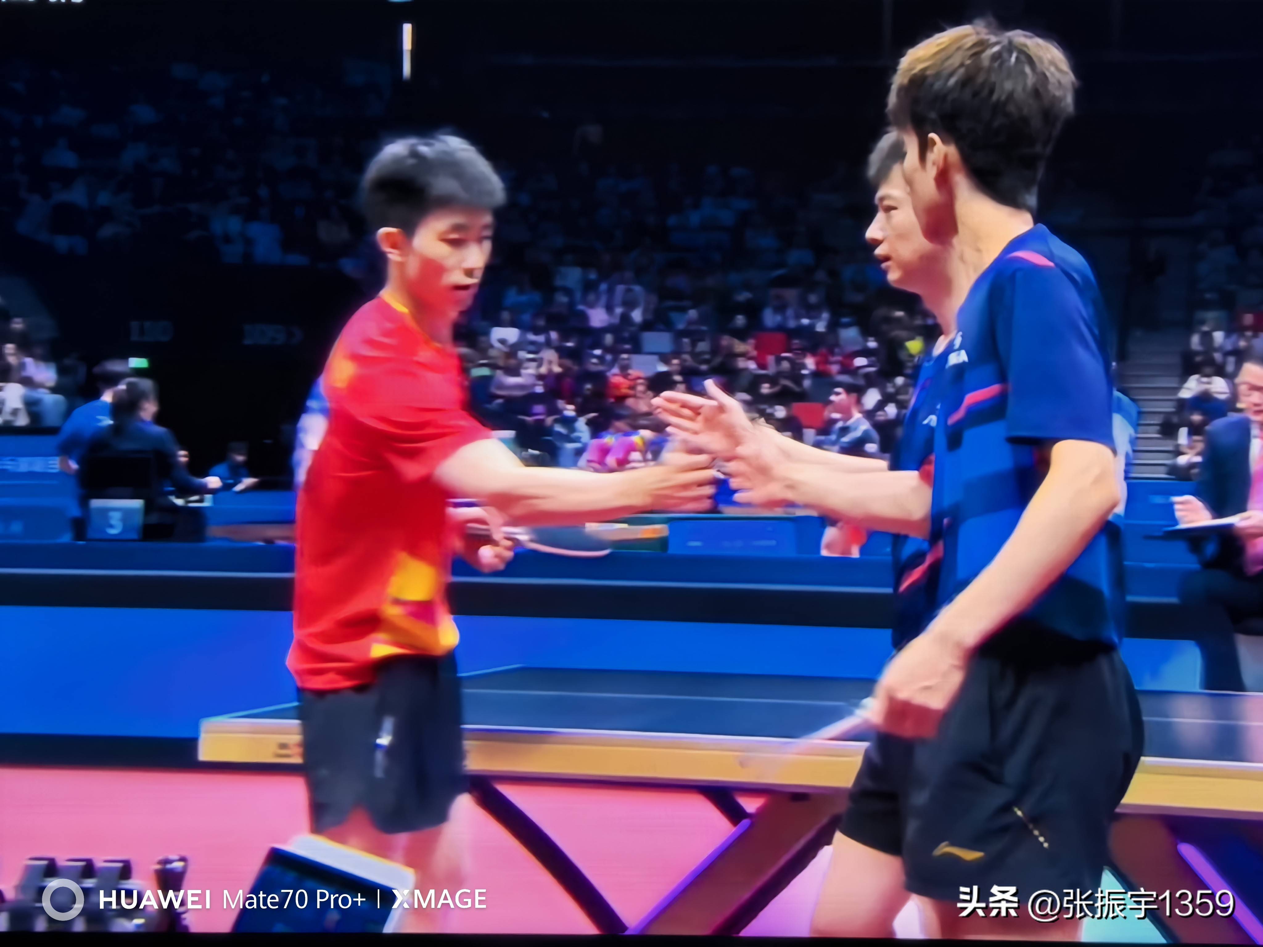 英格兰队逆转葡萄牙队，许昕惊艳四座