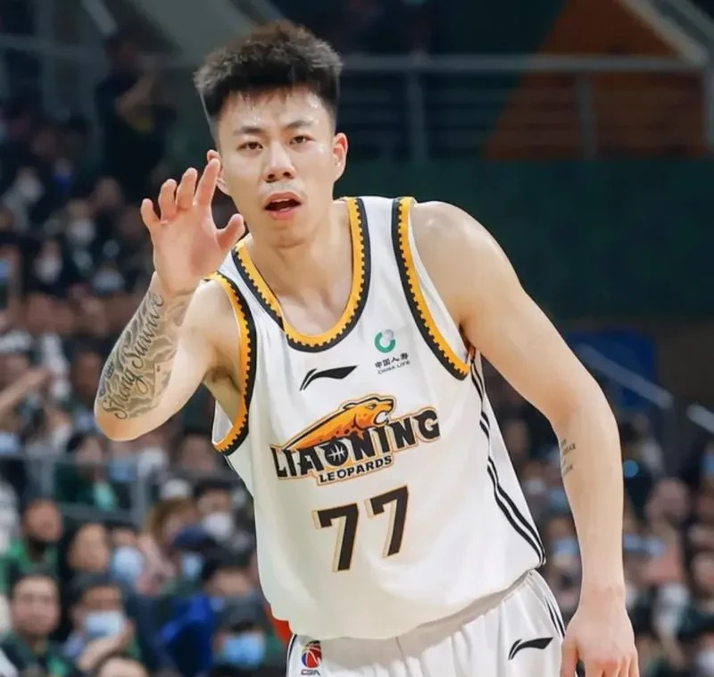 广东队碾压步行者,张镇麟状态火热 广东队碾压步行者,张镇麟状态火热