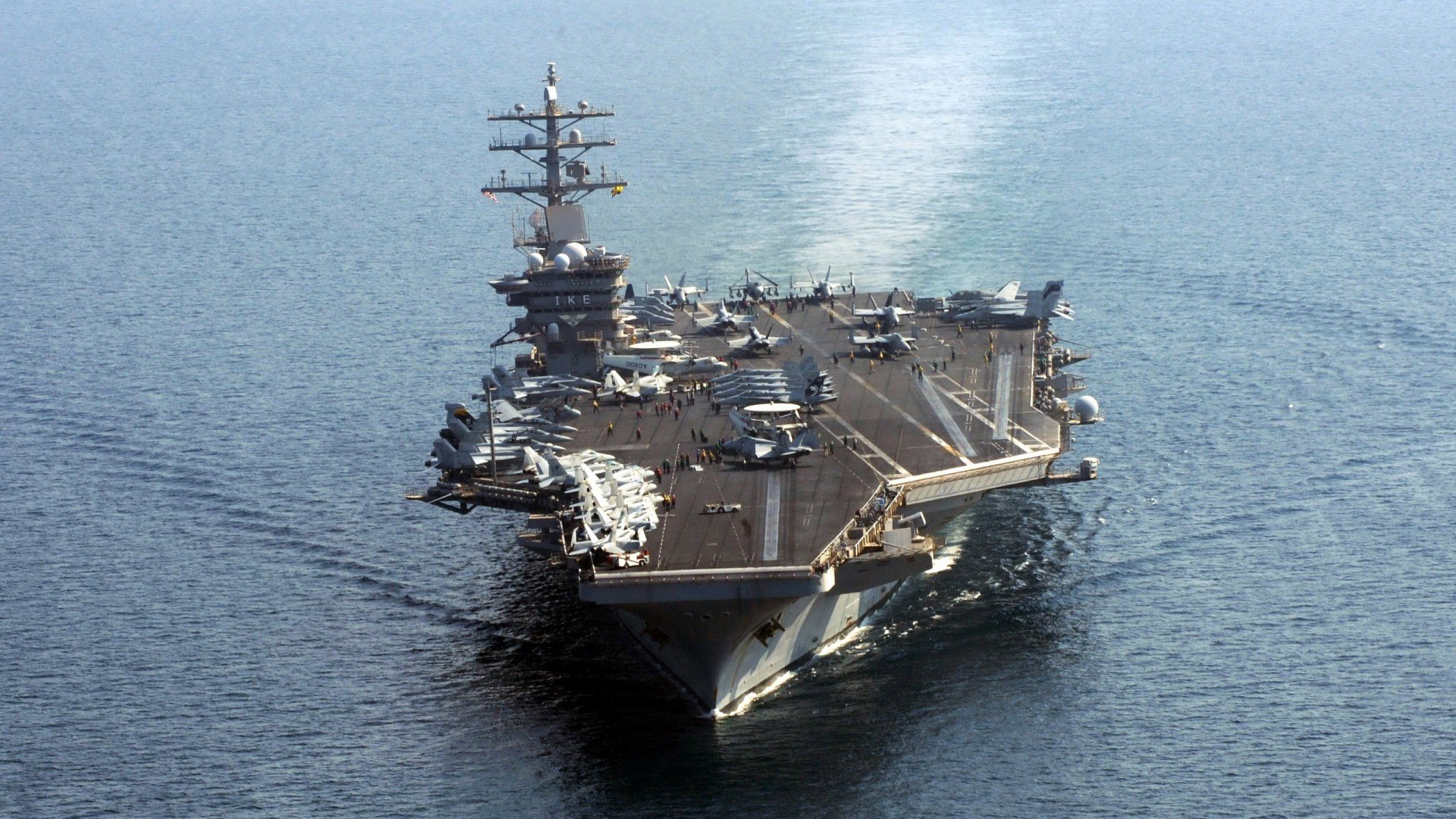 节拍器之争，法比尼奥如何点燃赛场，英格兰又怎样掌控阿尔及利亚的节奏